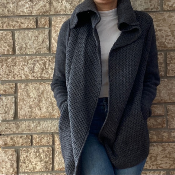 Vince Cardigan - Picture 3 of 11